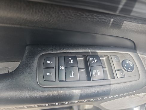Used 2021 Jeep Grand Cherokee Freedom Edition RWD image 10