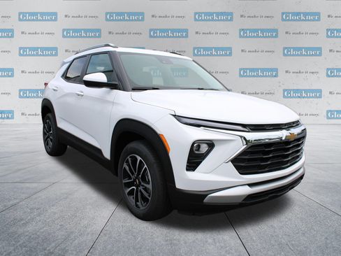 New 2026 Chevrolet TrailBlazer LT w/ Driver Confidence Package FWD image 3