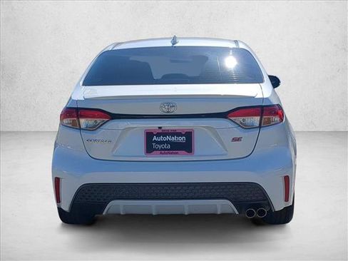 Used 2021 Toyota Corolla SE image 7