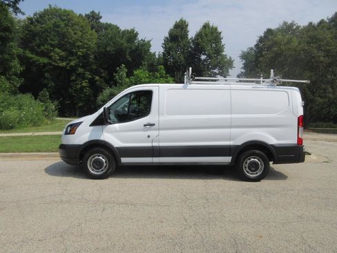 Used 2018 Ford Transit 150 130 Low Roof RWD image 26