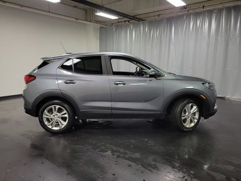 Used 2021 Buick Encore GX Preferred AWD/4WD image 9