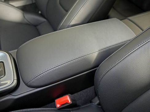 Certified 2026 Porsche 911 Carrera T image 35