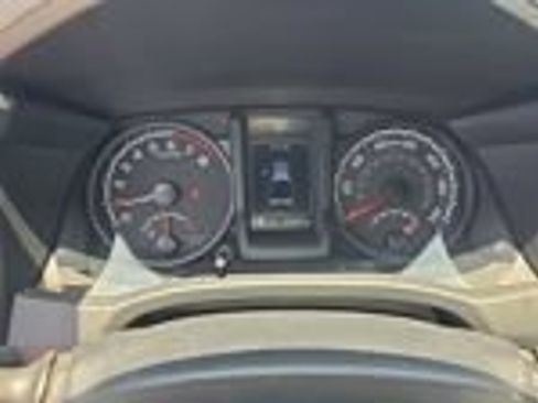 Used 2023 Toyota Tacoma SR AWD/4WD image 39