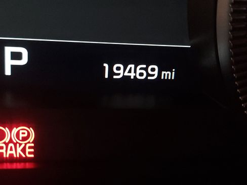 Used 2022 Kia Telluride SX image 6