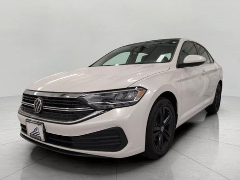 Used 2023 Volkswagen Jetta SE FWD image 12