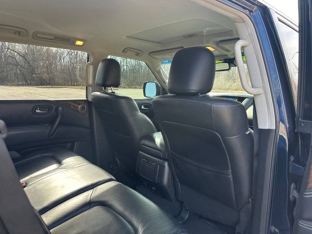 Used 2017 INFINITI QX80 4WD w/ Driver Assistance Package image 20