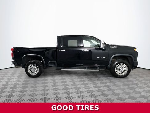 Used 2022 Chevrolet Silverado 2500 High Country image 32