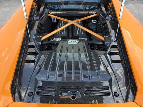 Used 2015 Lamborghini Huracan LP 610-4 image 29