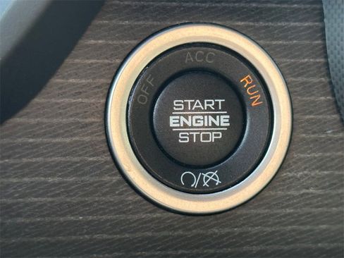 Used 2022 RAM 3500 Limited image 36