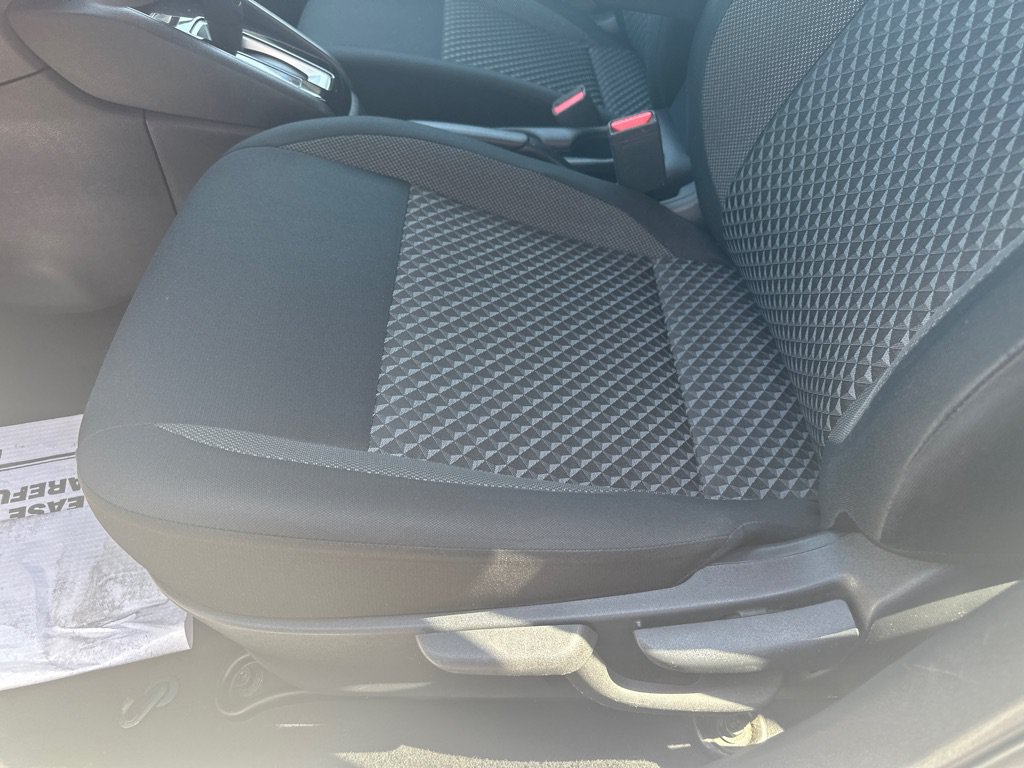 Used 2020 Nissan Versa S FWD image 19
