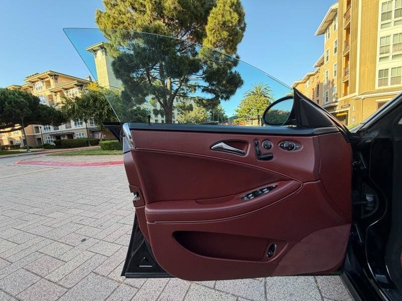 Used 2006 Mercedes-Benz CLS 500 image 45