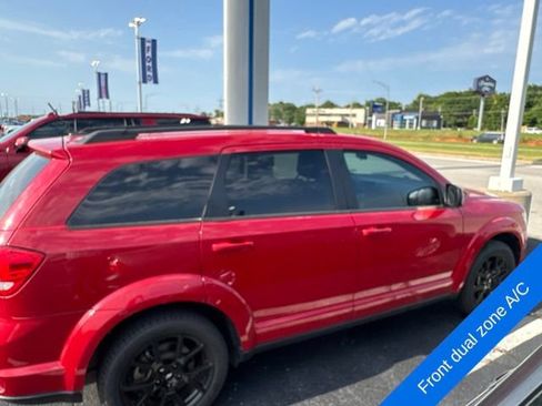 Used 2018 Dodge Journey SXT w/ Blacktop Package FWD image 7