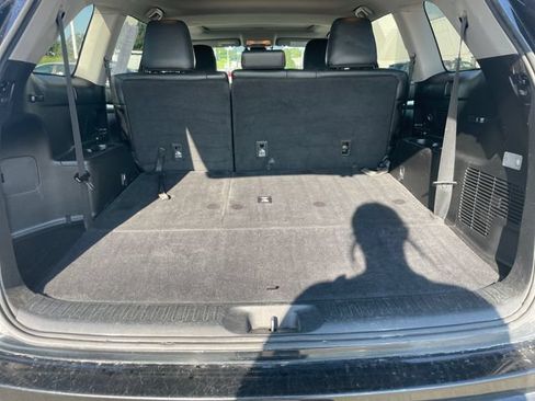Used 2018 Toyota Highlander XLE AWD/4WD image 33