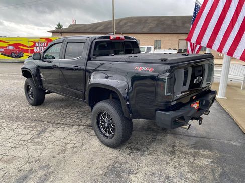 Used 2018 Chevrolet Colorado LT w/ LT Convenience Package AWD/4WD image 3