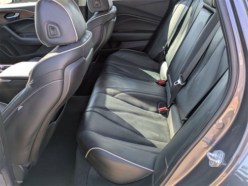 Used 2023 Acura TLX Advance image 24