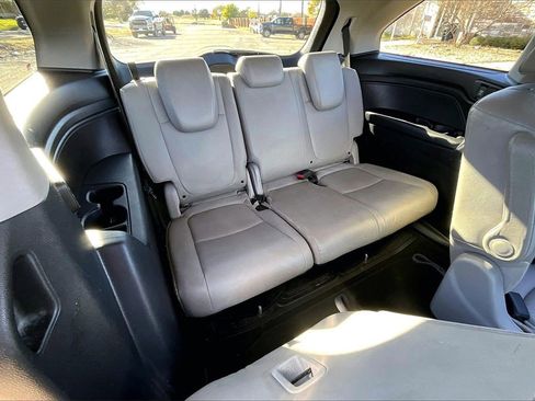Used 2018 Honda Odyssey EX-L image 29
