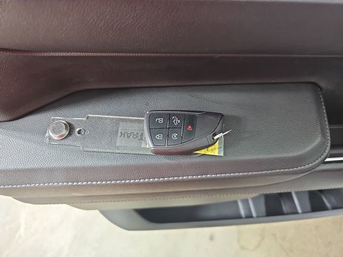 Certified 2024 Chevrolet Silverado 1500 LT image 40