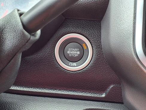 Used 2025 RAM 3500 Big Horn image 11