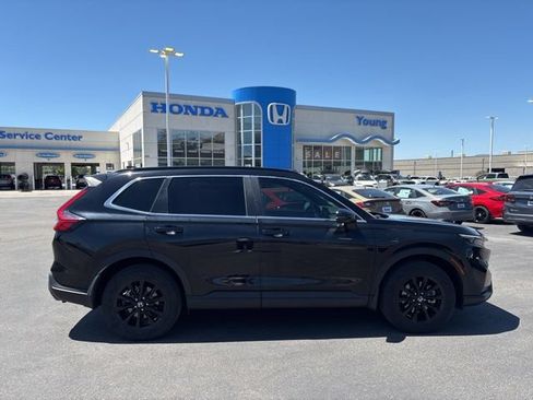 Certified 2025 Honda CR-V Sport-L image 2
