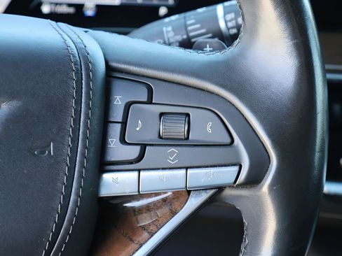 Used 2021 Cadillac Escalade ESV Sport Platinum w/ LPO, ONYX Package image 36