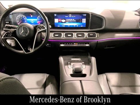 Used 2025 Mercedes-Benz GLE 350 4MATIC image 17