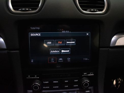 Certified 2025 Porsche 718 Cayman RWD image 25
