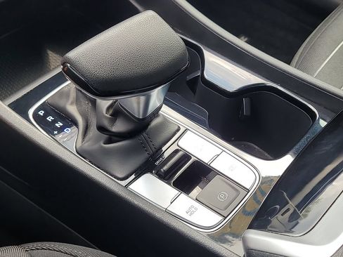 Used 2024 Hyundai Santa Cruz SE FWD image 21