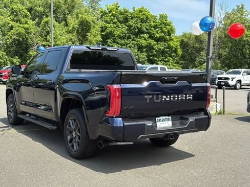 Used 2024 Toyota Tundra Platinum AWD/4WD image 4