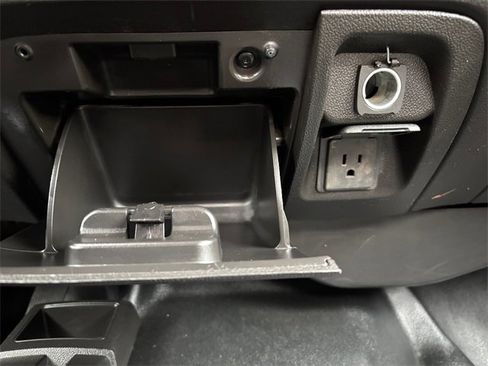 Used 2018 GMC Sierra 3500 4x4 Regular Cab w/ Sierra Convenience Package image 19