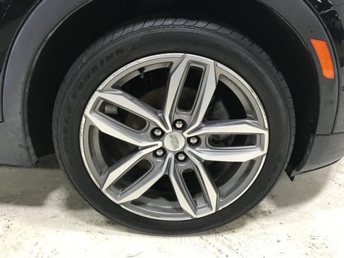 Used 2019 Cadillac XT4 Sport AWD/4WD image 9