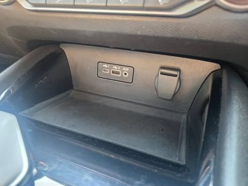 Used 2024 Nissan Altima 2.5 SV FWD image 21