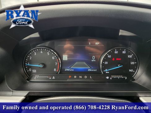Certified 2022 Ford Explorer XLT w/ Equipment Group 202A RWD image 11