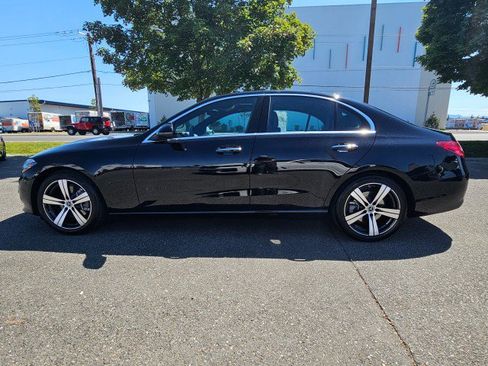Used 2025 Mercedes-Benz C 300 4MATIC Sedan image 6