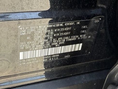 Used 2025 Toyota RAV4 LE AWD/4WD image 26
