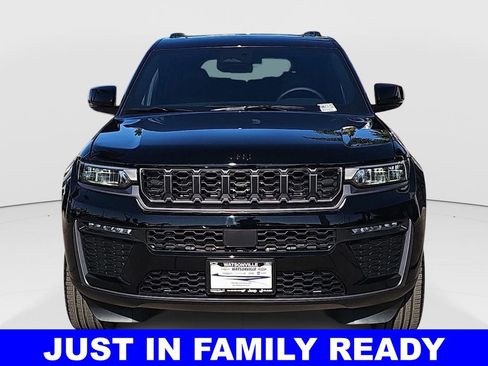 New 2026 Jeep Grand Cherokee L Limited w/ Limited Altitude Package AWD/4WD image 8