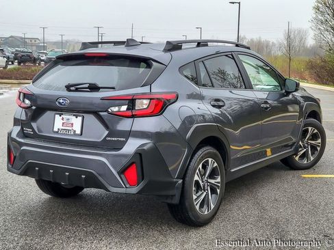 Used 2024 Subaru Crosstrek 2.0i Premium image 7