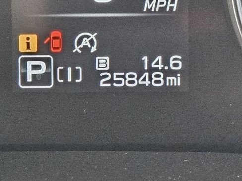 Used 2024 Subaru Crosstrek 2.0i Premium image 22