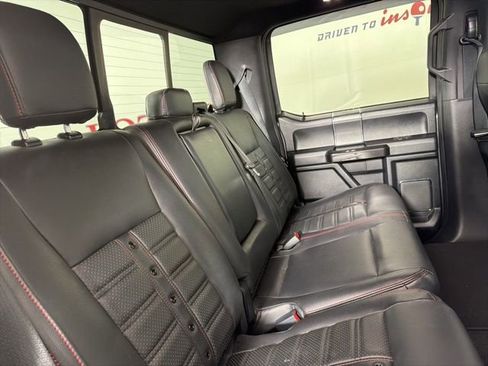 Used 2020 Ford F150 Lariat w/ Equipment Group 502A Luxury AWD/4WD image 18