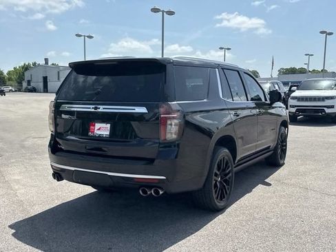 Used 2023 Chevrolet Tahoe High Country w/ Premium Package 2 AWD/4WD image 4