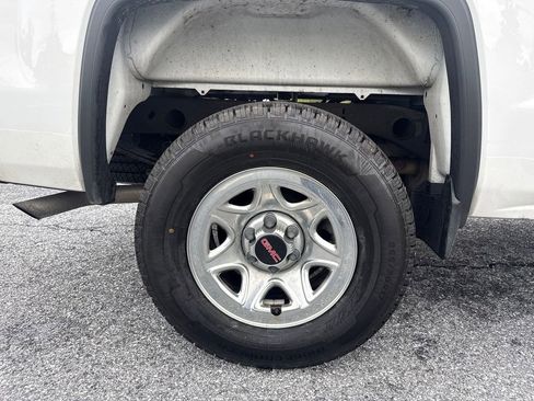 Used 2016 GMC Sierra 1500 4x4 Regular Cab w/ Sierra Convenience Package image 28