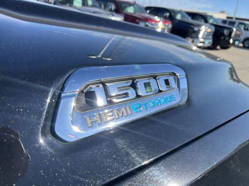 Used 2022 RAM 1500 Limited image 31