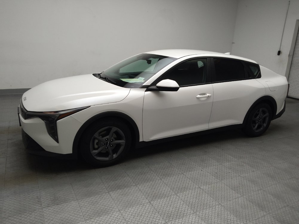 Used 2025 Kia K4 FWD image 2