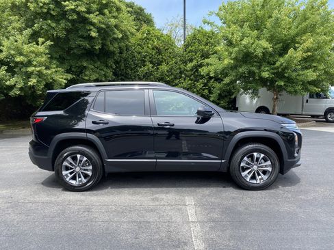 Used 2026 Chevrolet Equinox LT w/ Convenience Package II FWD image 10