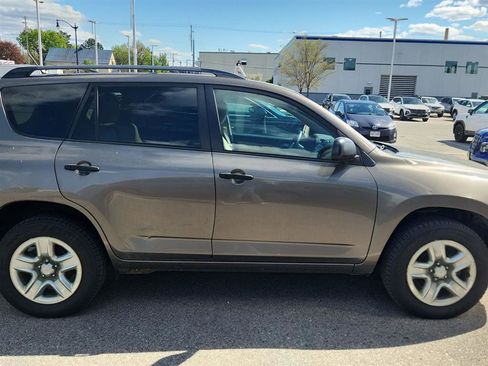 Used 2012 Toyota RAV4 4WD w/ Value Pkg image 3