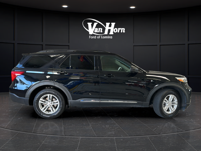 Used 2021 Ford Explorer XLT w/ Equipment Group 202A AWD/4WD image 8