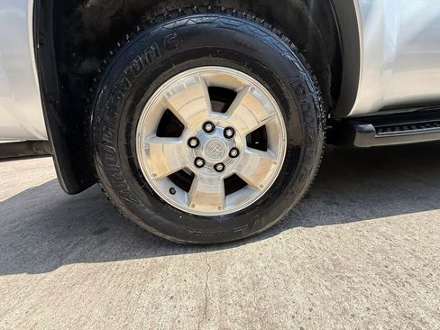 Used 2006 Toyota 4Runner Sport RWD image 25