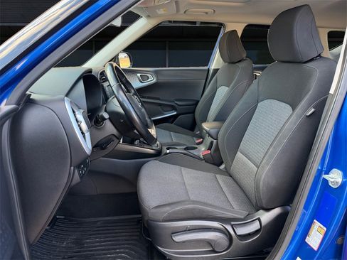 Used 2021 Kia Soul GT-Line image 13