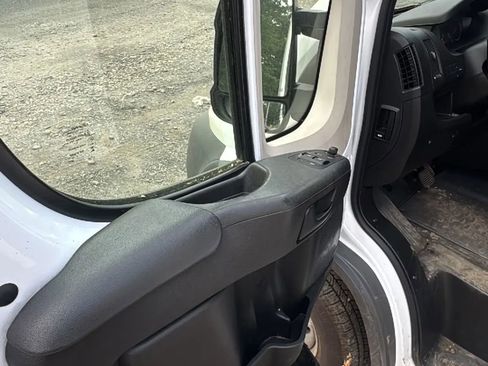 Used 2017 RAM ProMaster 3500 FWD image 10