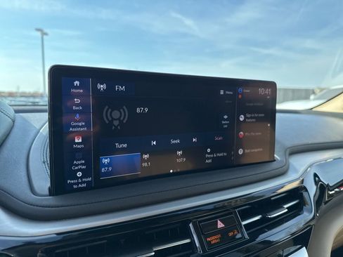 Certified 2025 Acura MDX w/ Technology Package image 20