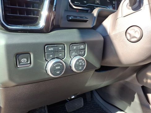 Used 2024 GMC Sierra 1500 Denali w/ Denali Reserve Package image 23